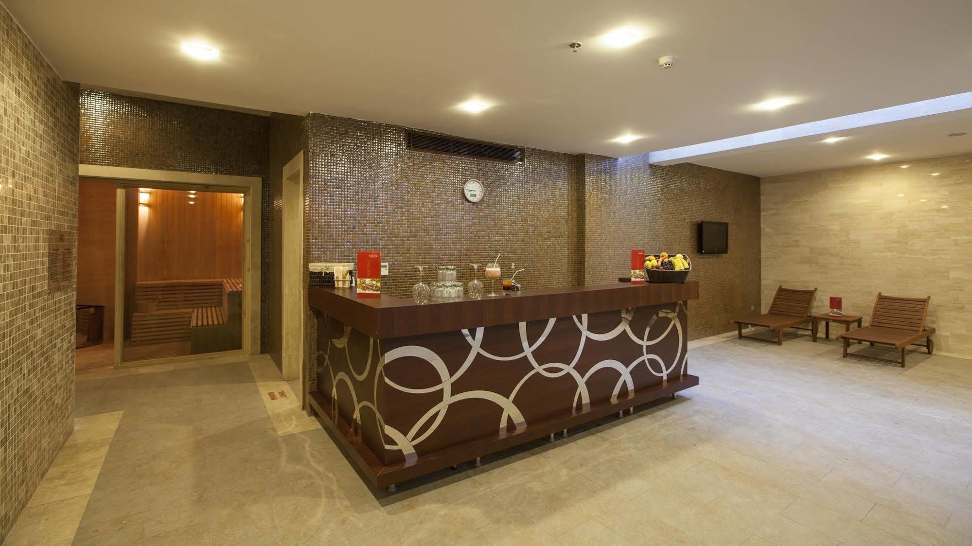 Safir Hotel Gaziantep Bagian luar foto